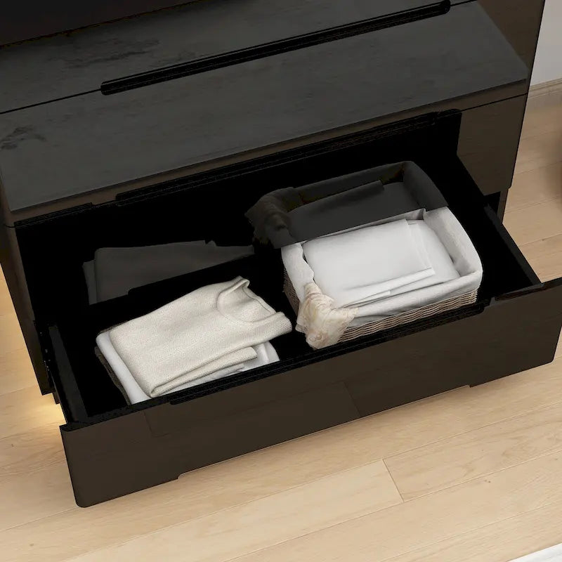 5 Drawer Chest Dresser with High Gloss Drawers and LED Light